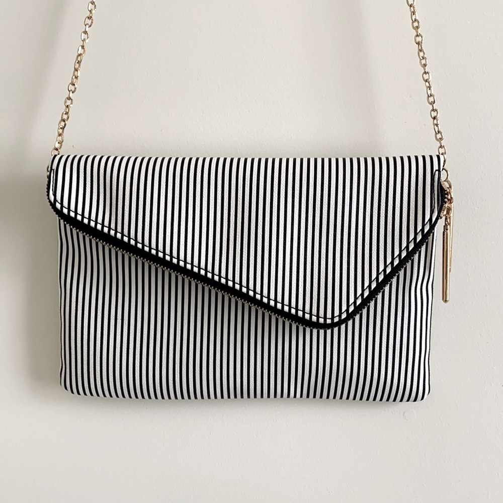 *NWOT* Urban Expressions Pinstripe Crossbody Bag